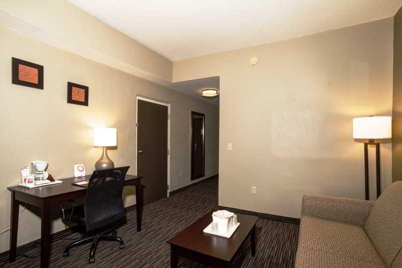 Comfort Suites Clearwater - Dunedin Zewnętrze zdjęcie