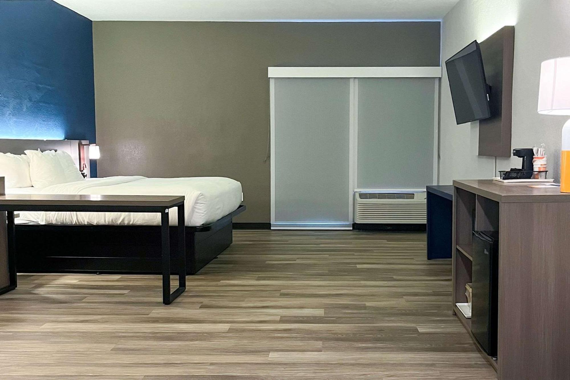 Comfort Suites Clearwater - Dunedin Zewnętrze zdjęcie
